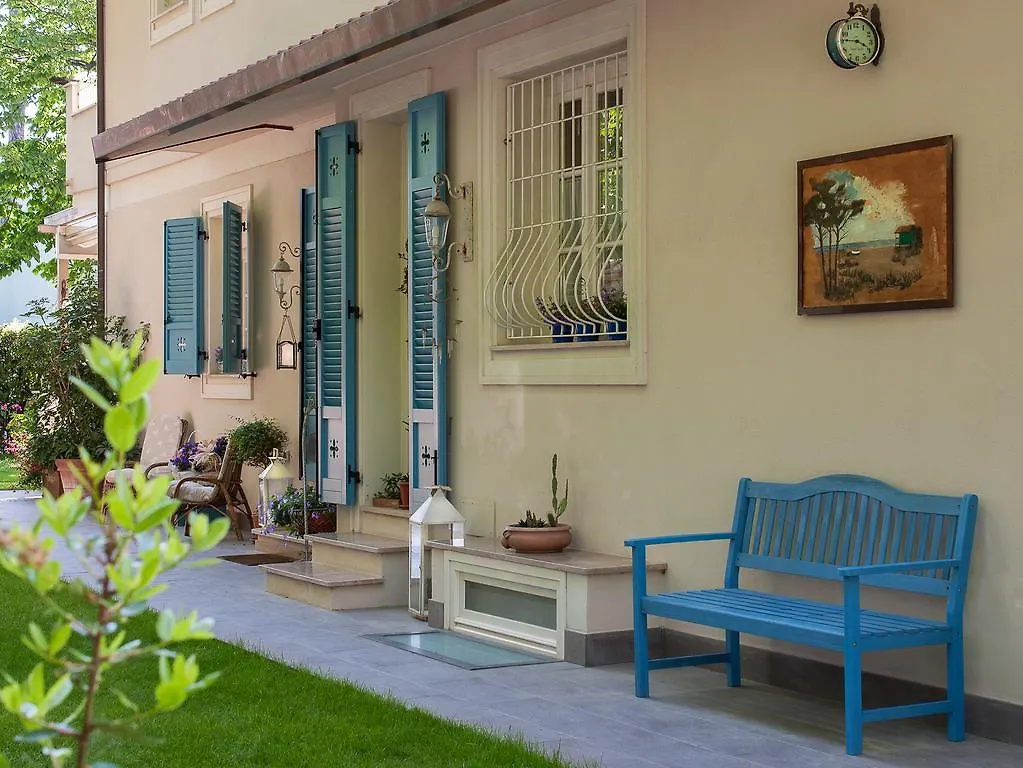 Casa Grischuna B&B Lido di Camaiore