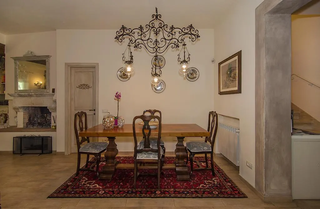 Casa Grischuna B&B Lido di Camaiore Bed & Breakfast