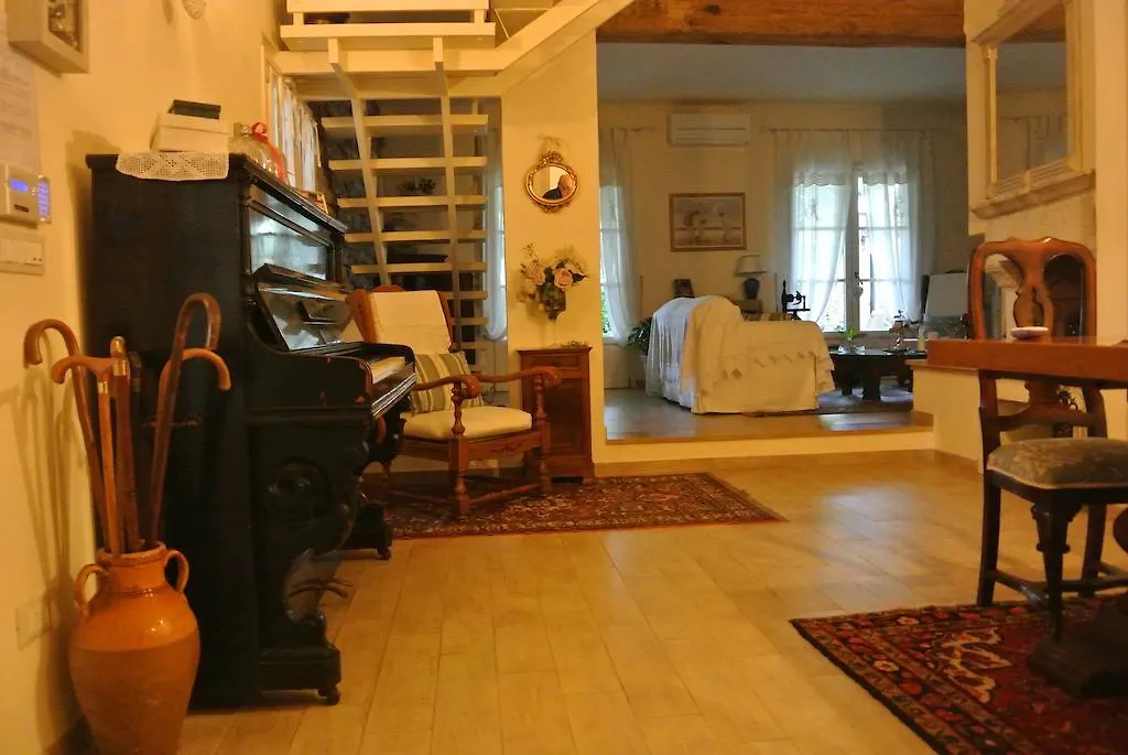 Casa Grischuna B&B Lido di Camaiore Bed & Breakfast