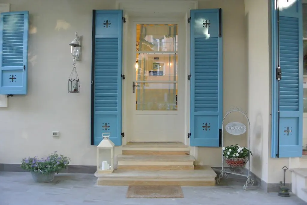 Casa Grischuna B&B Lido di Camaiore Bed & Breakfast