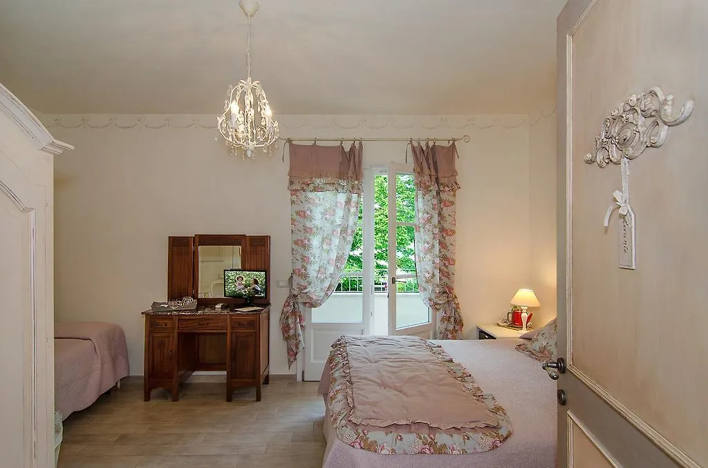 Bed & Breakfast Casa Grischuna B&B Lido di Camaiore